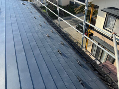 雪止め取付工事①：施工後